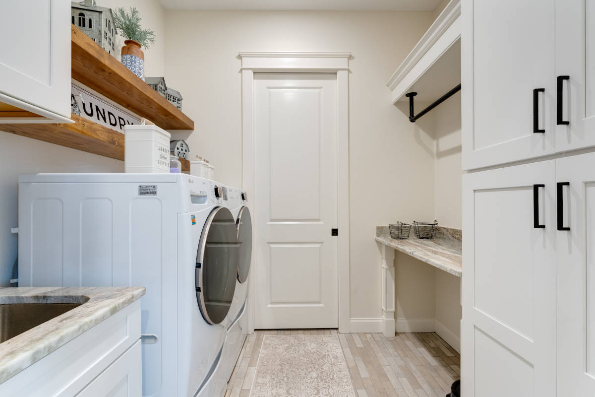 Laundry Room Cabinets in Plant City, Florida