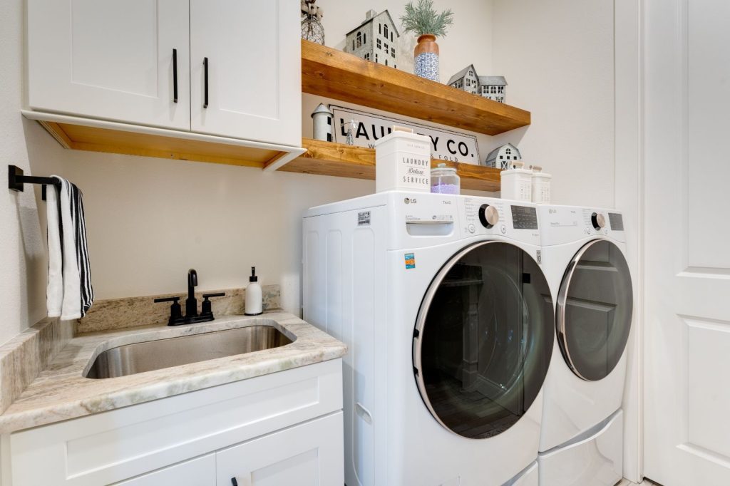 Complete Kitchen & Bath