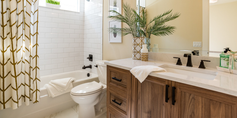 Key Reasons to Work with Our Bathroom Remodeling Team