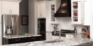 How to Choose Decor That Complements Granite Countertops